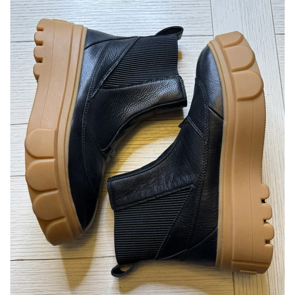 Sorel nwot women